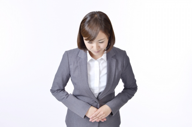 お詫びいたします。